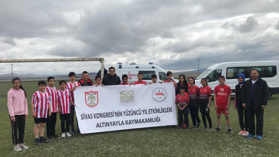 Altınyayla Kaymakamlığı Spor Sivas Projesi Ortaokullar Atletizm Yarışları Yapıldı.