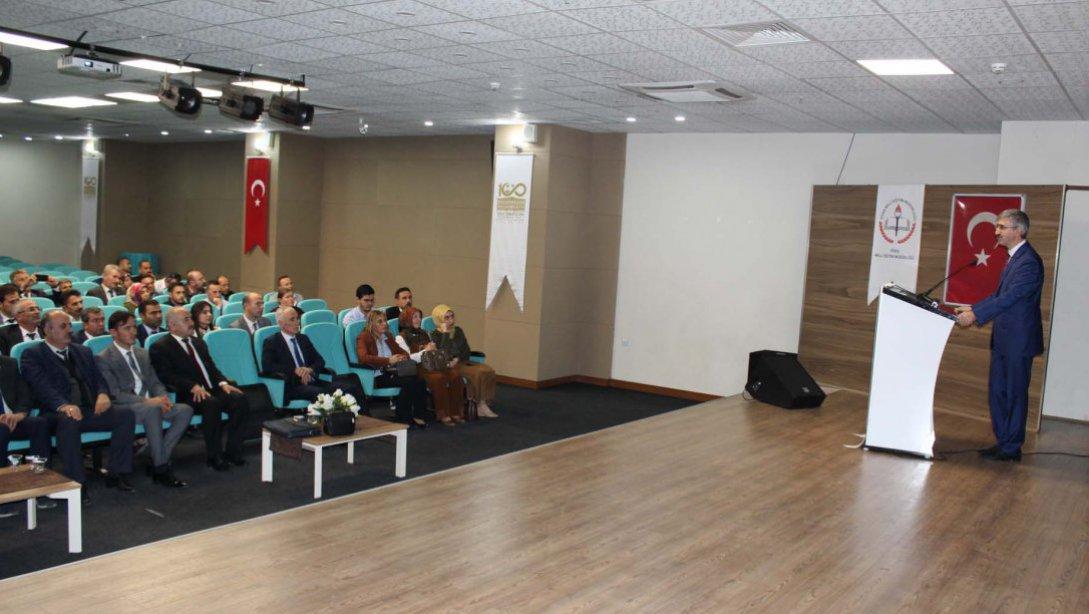 MEB Din Öğretimi Genel Müdürlüğü Koordinesinde Planlanan YÖGEP Kapsamında Sivas'ta 'Yönetici Gelişim Programı' Düzenlendi.
