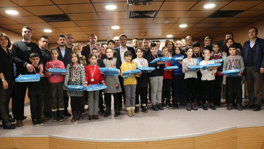 Türkiye Akıl ve Zeka Oyunları Yarışması İl Finallerinde Öğrencilerimizden Büyük Başarı